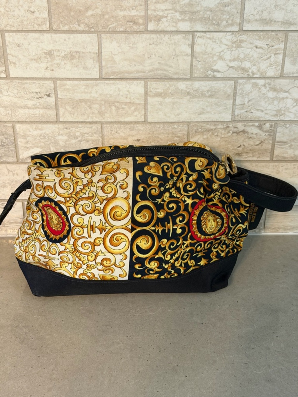 Versace Black Gold Baroque Cosmetic Pouch *Authentic* - Picture 3 of 4